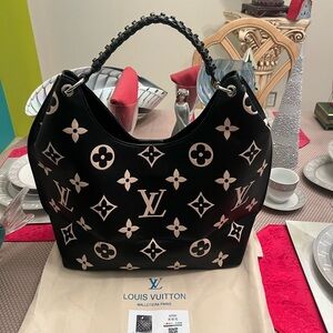 Fashion Handbag Black And White